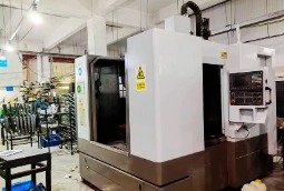 蘇州機床舊貌換新顏，噴漆翻新找我們